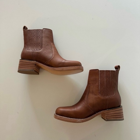 Frye Chelsea Boot Brown Leather Ankle Booties - Picture 3 of 7